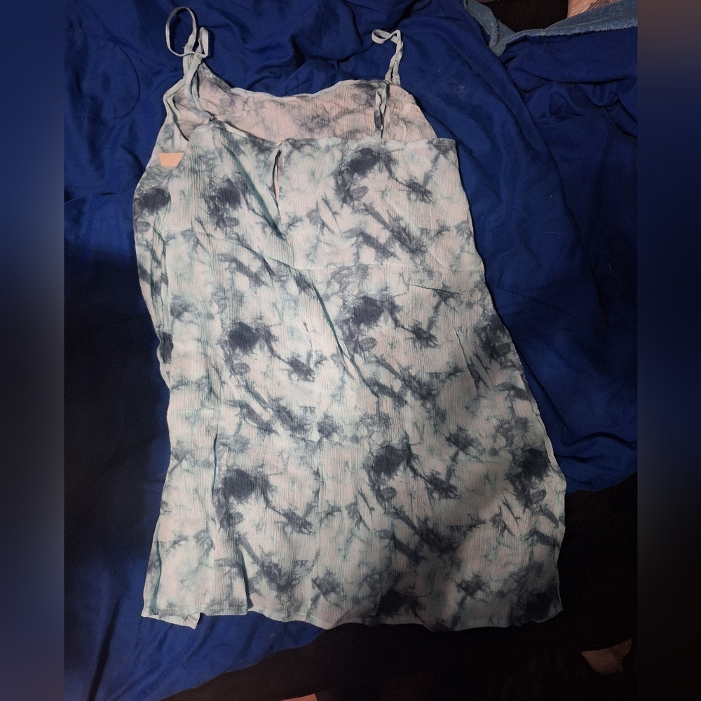 PINK Victoria's Secret Blue Tie-Dye Top